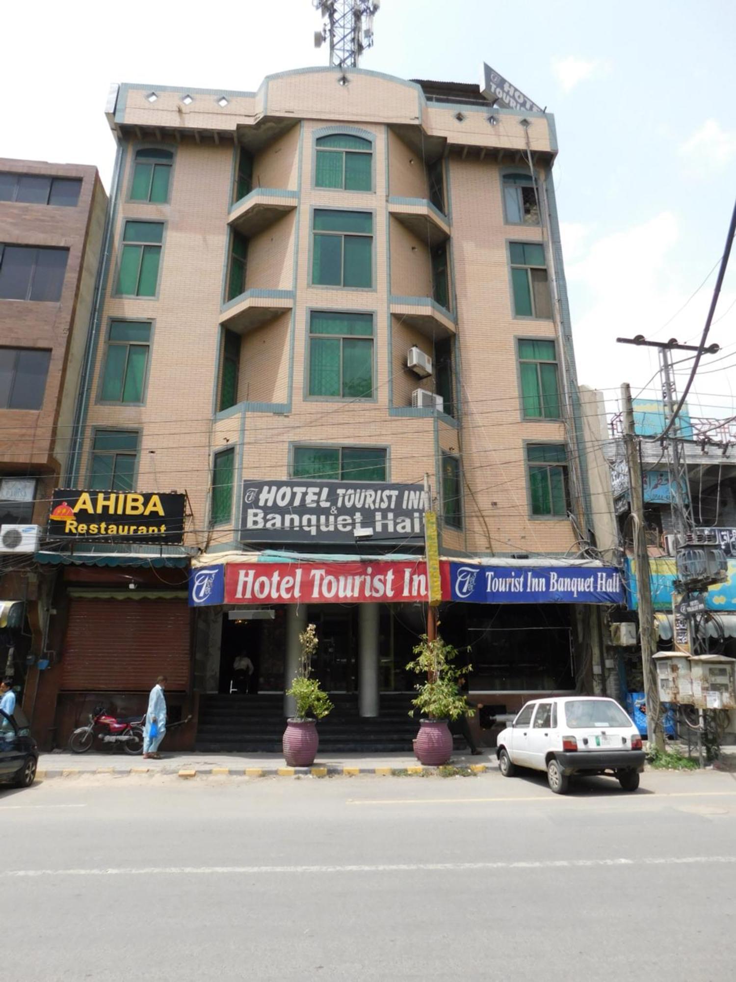 Hotel Tourist Inn Лахор Экстерьер фото